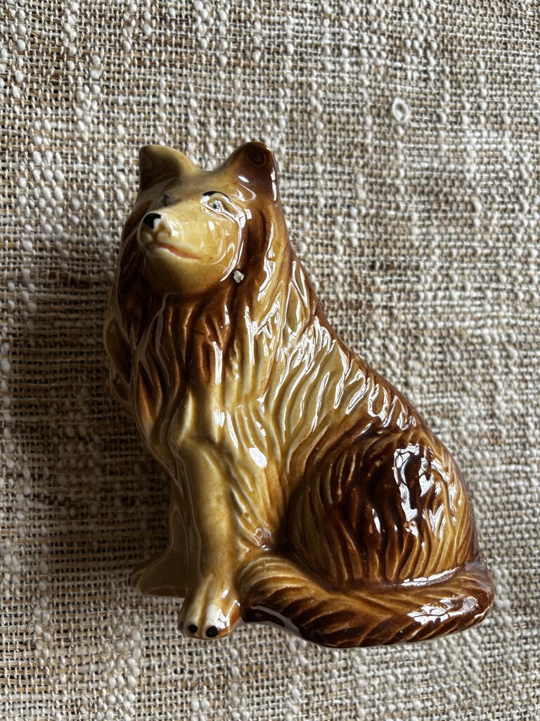 Vintage COLLIE BRAZIL Dog Figurine