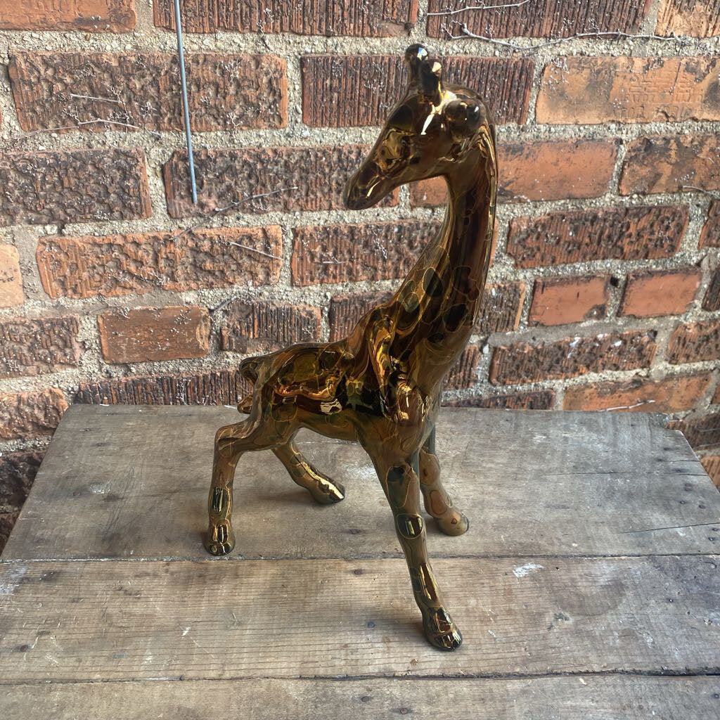 McM ceramic standing Giraffe 18in