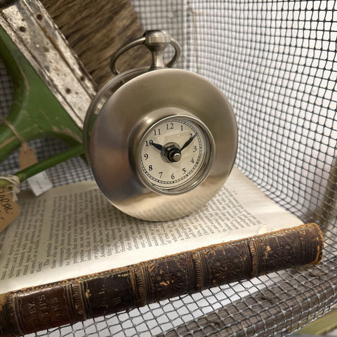 Vtg. Style "ReproductionClock