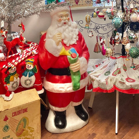 Moxie - 40" Empire Santa Blow Mold