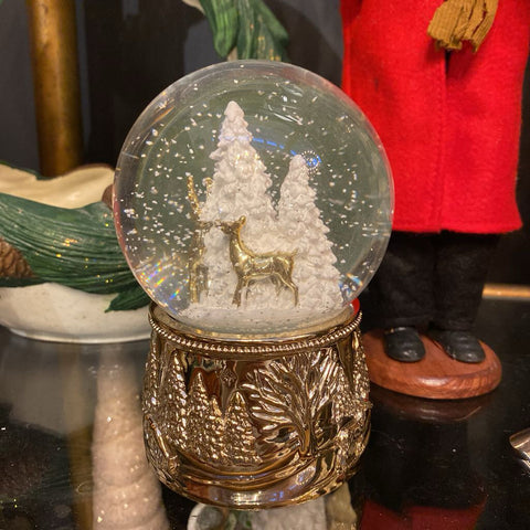 Snow Globe w/ Deer