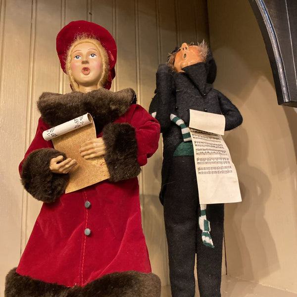 Vintage Byer's Choice Pair of Carolers