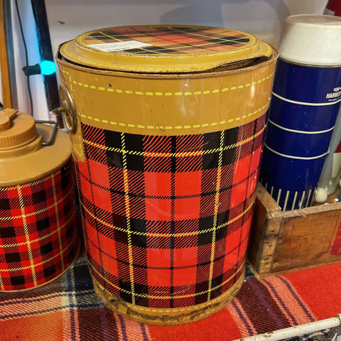 JFV ~ Vintage Scotch Plaid 2 gallon cooler ~ as is