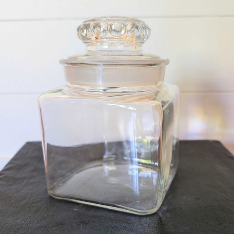 Vintage Apothecary Jar 5x8