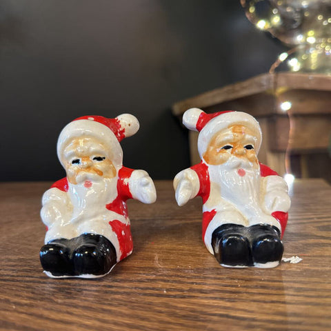 Vintage Santa S & P Shakers