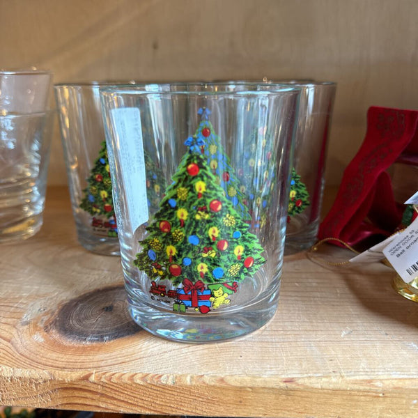 Set of 5 vintage Christmas old fashioned glasses