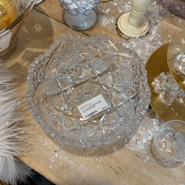 Cut crystal bowl EAPG brilliant cut sawtooth edge
