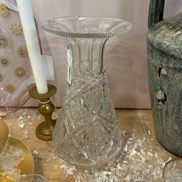 Cut crystal EAPG brilliant cut heavy vase