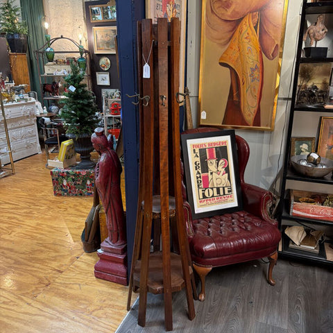 Early 20th c. Oak hall tree (mission/craftsman)