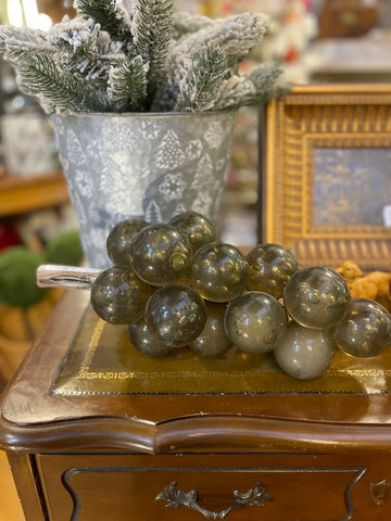 Vintage MCM lucite green grapes on driftwood as is