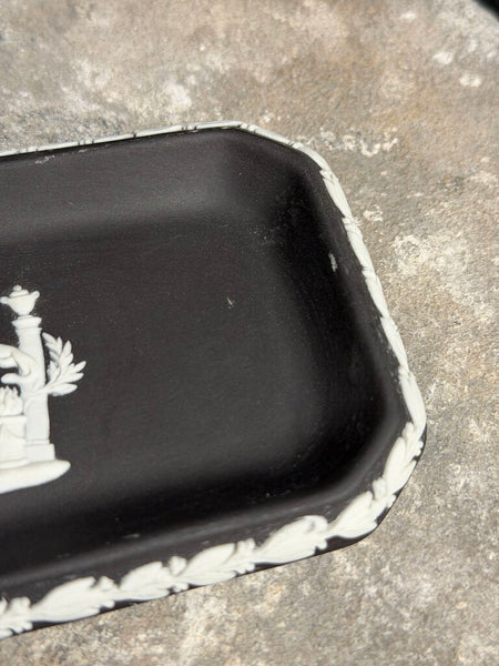 1289 Wedgewood England Black Dish