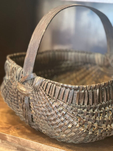 BEAUTIFUL ANTIQUE SPLIT OAK BASKET