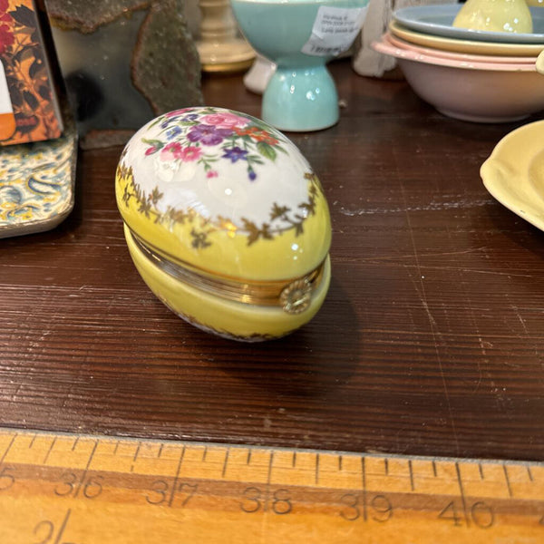 Vintage Japan ceramic egg trinket box
