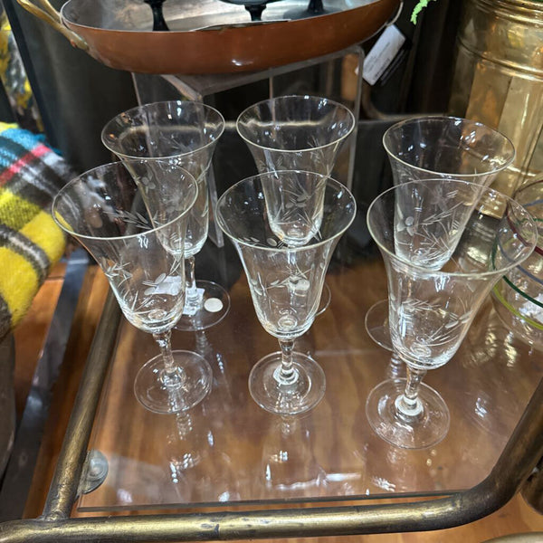 Set of Tulip Shaped Glasses W2174