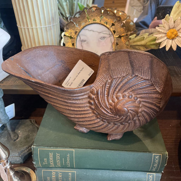 Moxie - Cast Iron Shell Planter