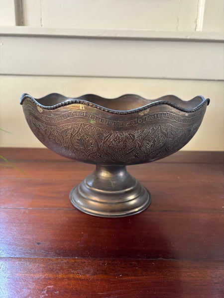 Vintage 10in Brass Bowl