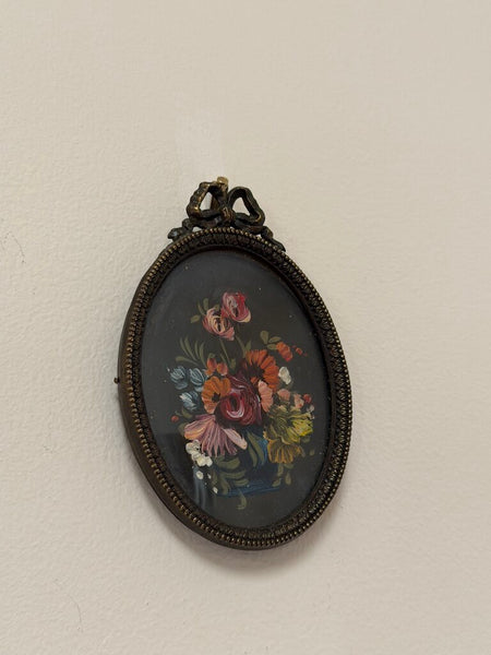 2505 French Oval Oil Painting in Bow Frame