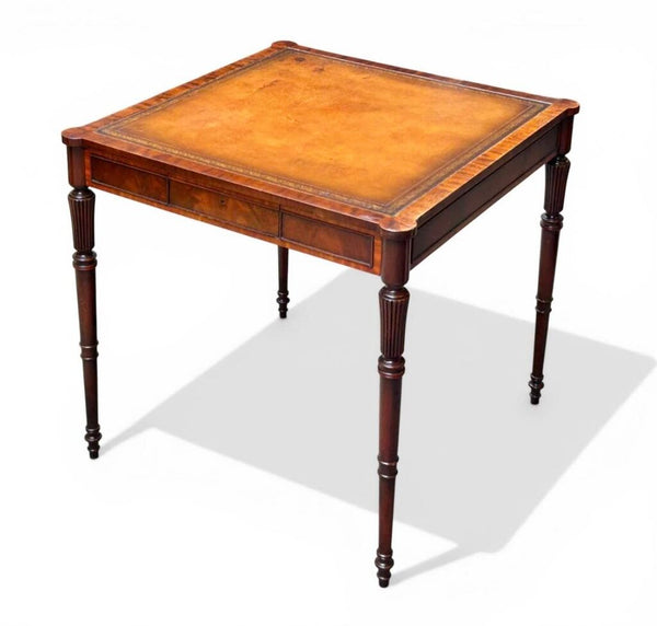 LEATHER TOP GAME TABLE VINTAGE 29T 31 SQUARE IN STORE PICK UP ONLY