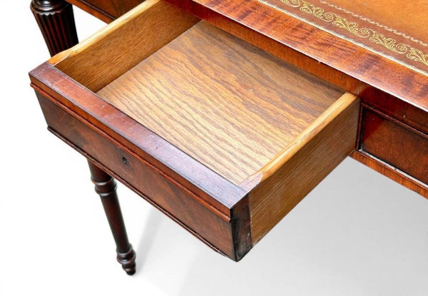 LEATHER TOP GAME TABLE VINTAGE 29T 31 SQUARE IN STORE PICK UP ONLY