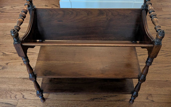 Antique English Walnut Bookshelf w/Turned Legs 25x24x11 STORE PU ONLY
