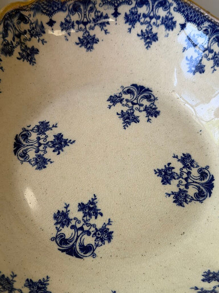 1560 Antique English William Alsager Adderley Blue/Beige Gilded Dish