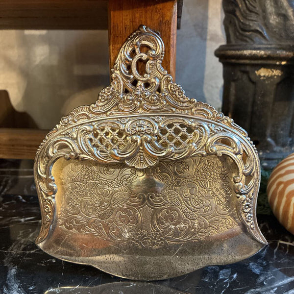 Vintage Silverplate Crumb Catcher 6.5 x 6.5