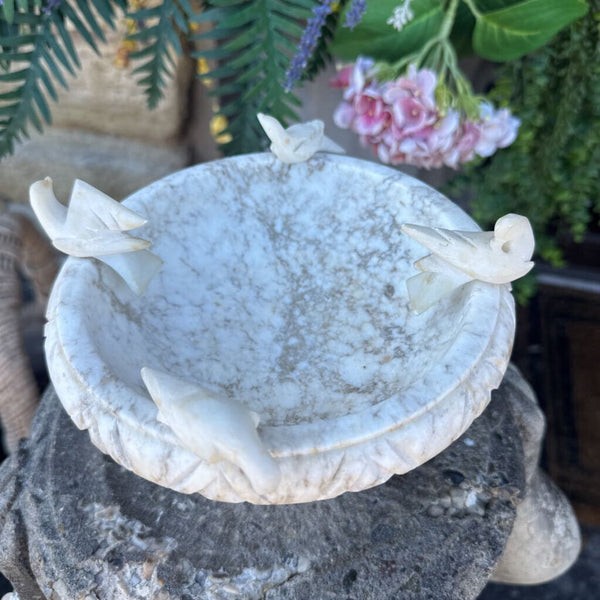 MARBLE BIRDBATH 8X6 FIRM