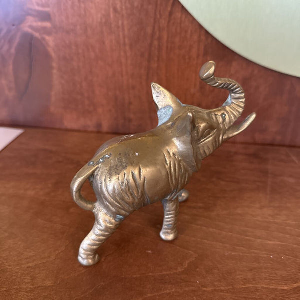 Brass Elephant 4.5" x 5.5" w
