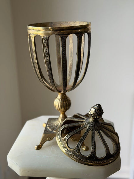 1593 Caged Brass Lidded Urn (no glass)