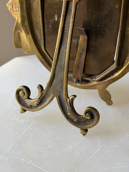 1597 Antique Oval Brass Bow Frame