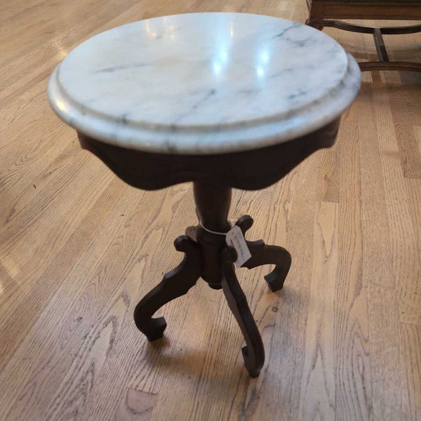 Pretty Italian Made Victorian Walnut Small Table with Marble Top 24x12