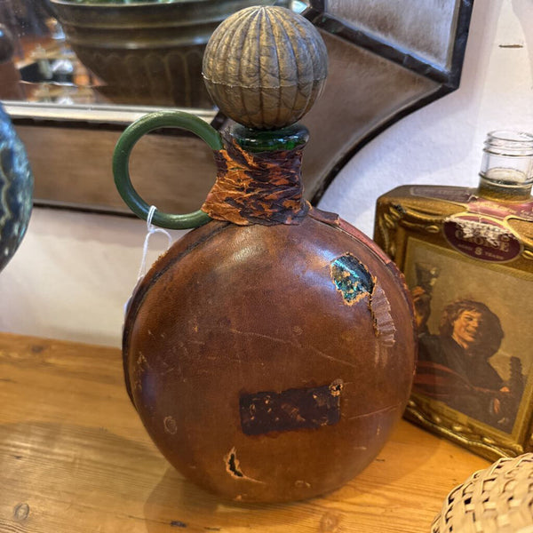 Leather wrapped Decanter with Lion Head made in Italy