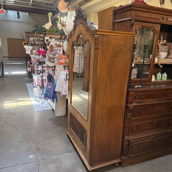 FRENCH PROVINCIAL ARMOIRE 78T 38W 18D IN STORE PICK UP ONLY