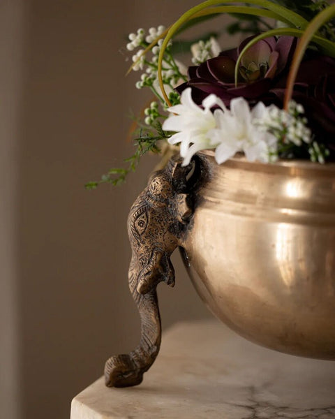 0652 Heavy Antique Bronze Elephant Planter