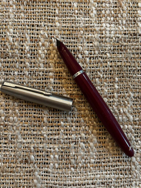 Vintage Parker "21" Maroon Fountain Pen