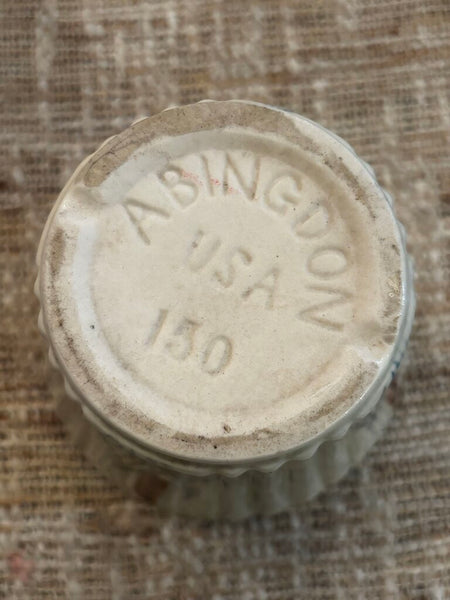 Vintage Abingdon Pot Classic Cattail 4 x 4.5
