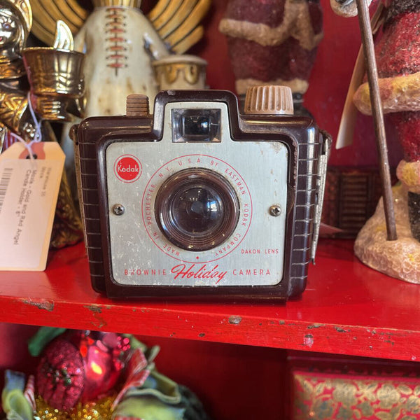 Moxie - Brownie Holiday Camera - Decor Only