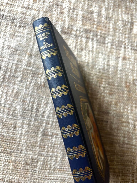 R.L. Stevenson Treasure Island 1982