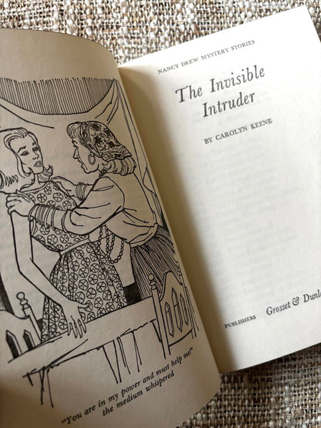NANCY DREW THE INVISIBLE INTRUDER 1969 HARDCOVER