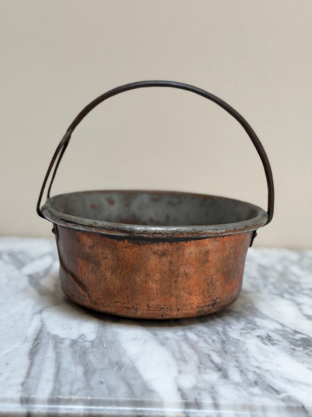 0201 Antique Handmade Copper Handled Pot