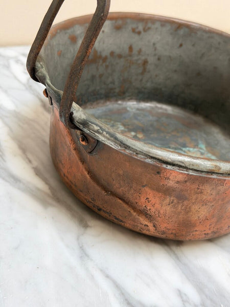 0201 Antique Handmade Copper Handled Pot