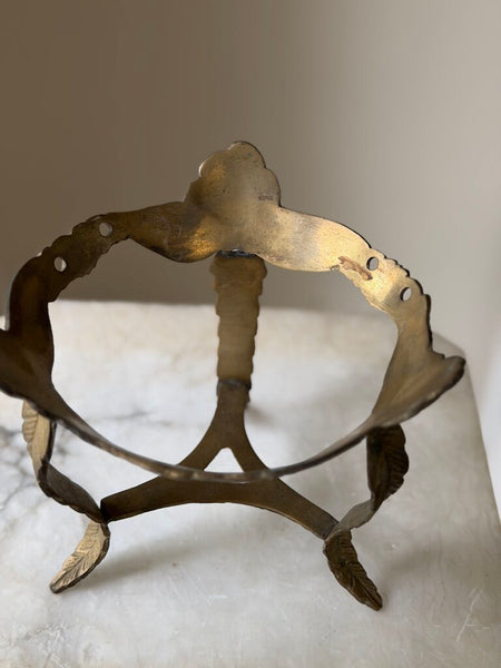 0380 Brass bowl stand