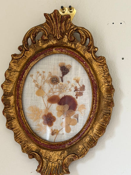 Italian Florentine Oval Frame w/ Dried Floral Art