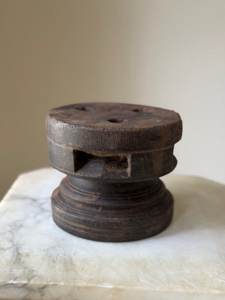 1130 Wooden Pulley Riser/pillar candle holder