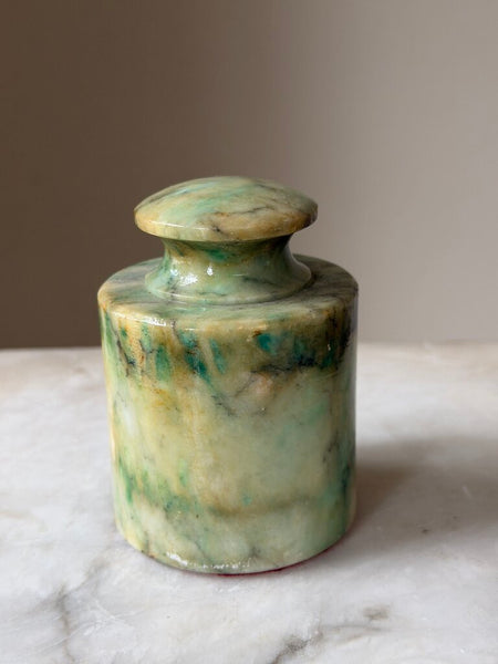 1739 Green Alabaster Paper Weight3.
