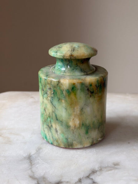 1739 Green Alabaster Paper Weight3.