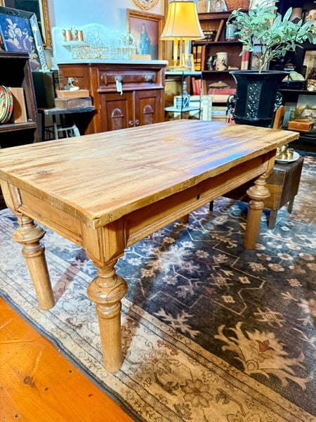Vintage Pine coffee table 22x38x20T pickup only