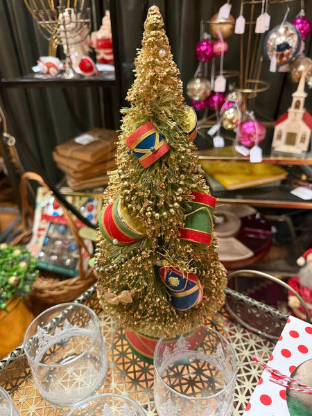 Vintage Musical Bottle Brush Tree H4090