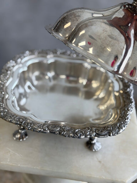 1757 Federal Silver Co. Silverplate Serving Dish