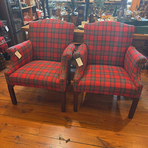 Plaid Chair 30W 30D 36H IN STORE PICKUP ONLY